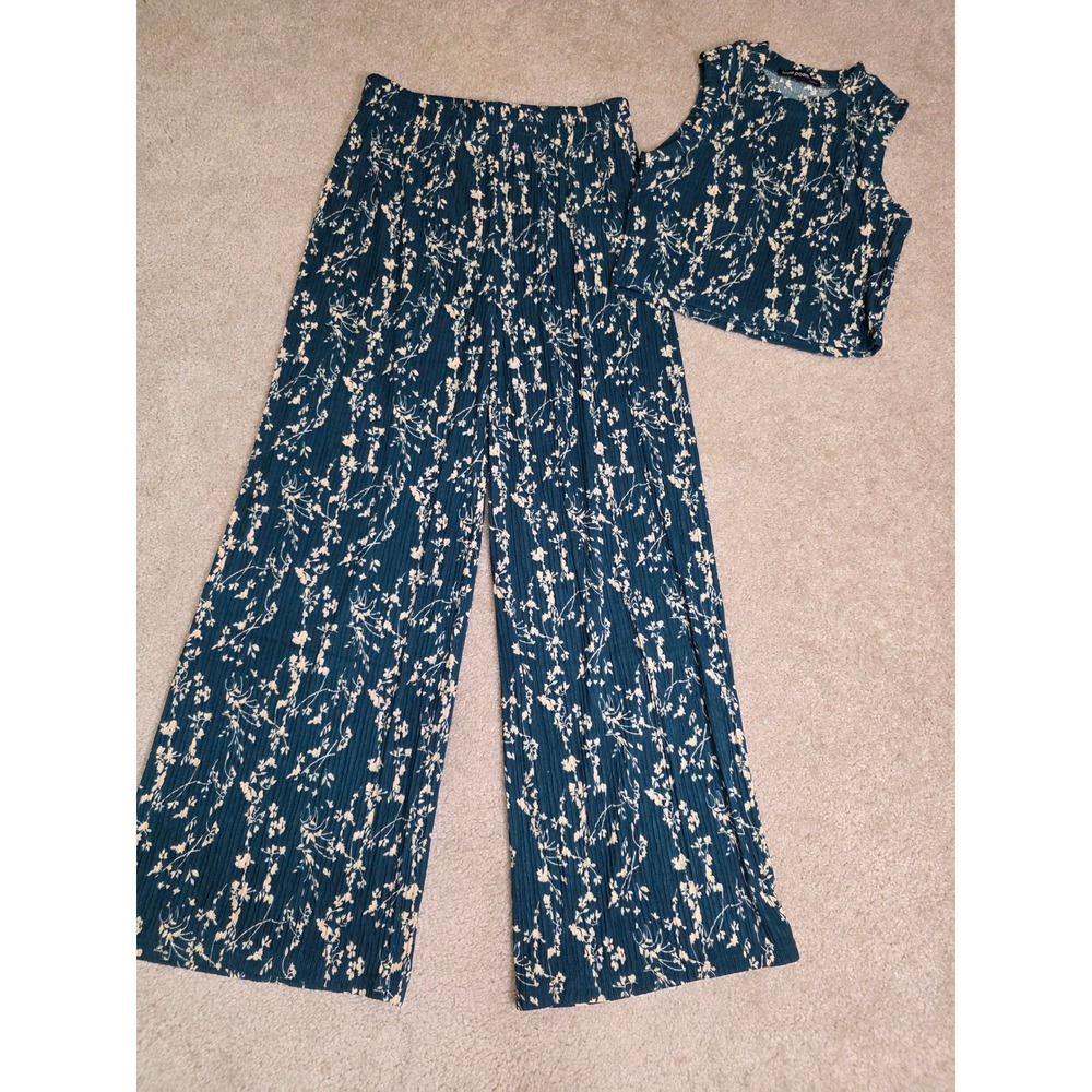 Love Poem Teal Orchid Floral Plisse 2 Piece Set Crop Top Wide Leg Pants Large